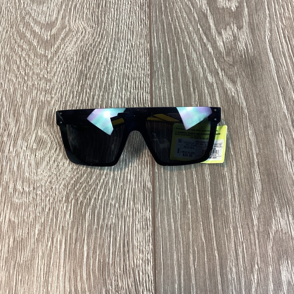 All in Motion Men's Matte Plastic Shield Sunglasses‎ Charcoal Gray